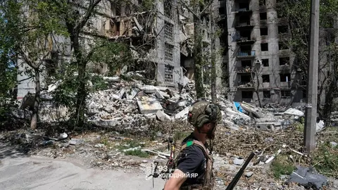 Бої на Донеччині та Луганщині: де росіяни тиснуть найбільше