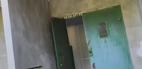 Поліція показала кадри з місця удару п'ятьма авіабомбами по Краматорську